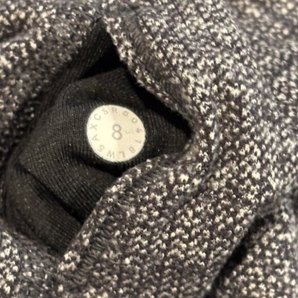 Lululemon Heather Gray High Rise 28" Size 8 - Picture 6 of 7